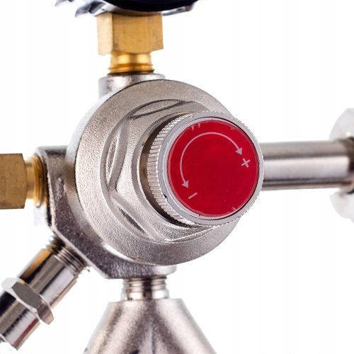 CO2 Nyomáscsökkentő Reduktor Italcsapoláshoz, Két Nyomásmérővel