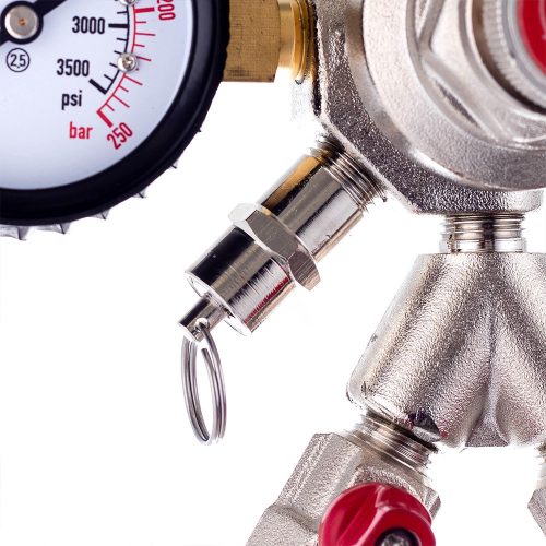 CO2 Nyomáscsökkentő Reduktor Italcsapoláshoz, Két Nyomásmérővel