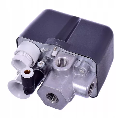 Condor Háromfázisú Nyomáskapcsoló 2,2 kW, 8 Bar